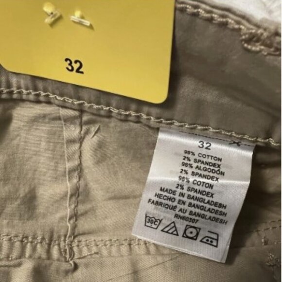 NEW UNIONBAY Men's Relaxed Fit Flex Waist Cargo Short - Tan Sz 32 - Picture 6 of 6